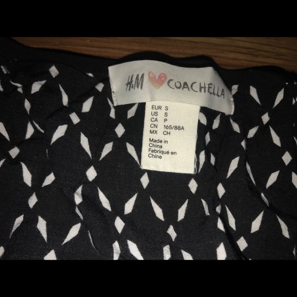 H&M’s Coachella cardigan - Picture 3 of 3